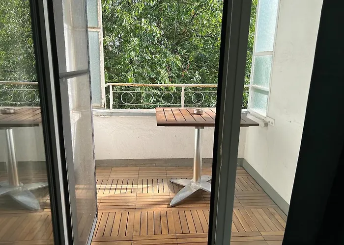 Mit Balkon Am Rhein *