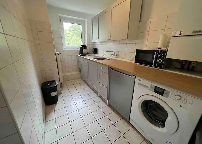 Appartamento Mit Balkon Am Rhein Düsseldorf